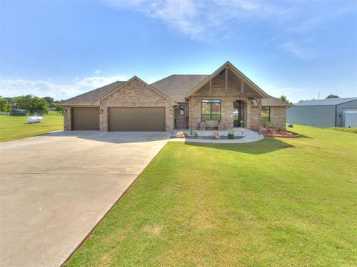 1378 County Street 2977, Blanchard, OK, 73010-1137 | Card Image
