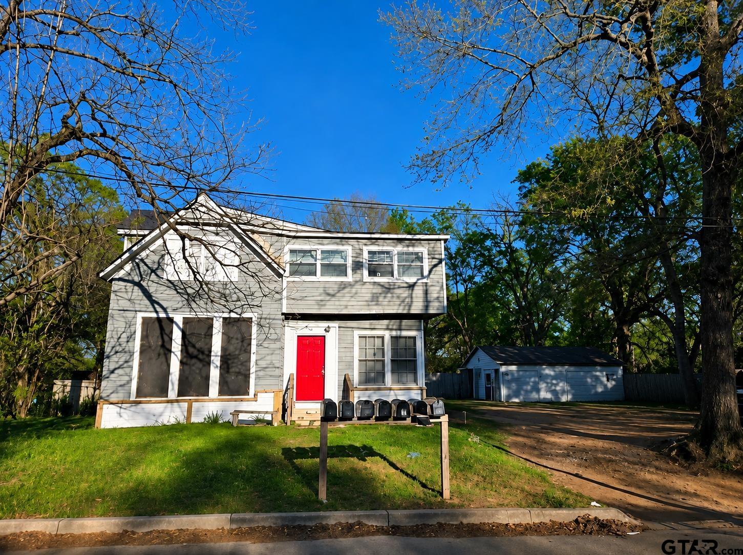 1106 Esplanade St, Marshall, TX 75670