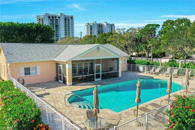 APT-201 - 736 Wiggins Lake Dr, Condo with 2 bedrooms, 2 bathrooms and 1 parking in NAPLES FL | Image 20