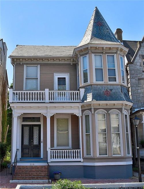 318 Court St, Portsmouth, VA, 23704-2502 | Card Image