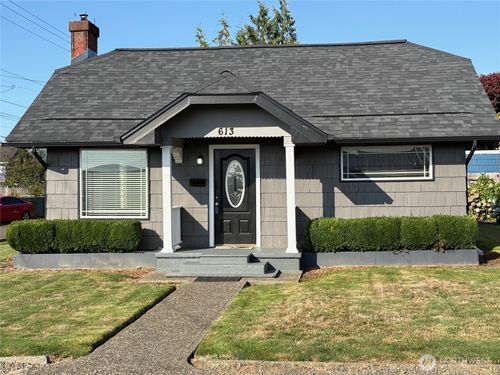 613 N Jeffries St, Aberdeen, WA, 98520-3808 | Card Image
