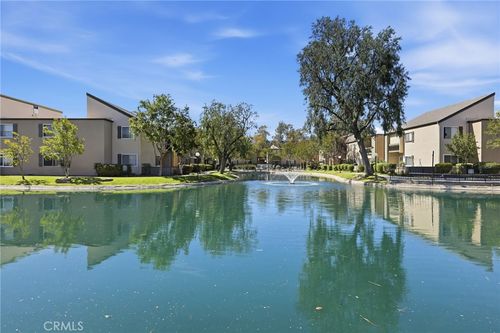 l2-24430 Nicklaus Dr, Valencia, CA, 91355-2362 | Card Image