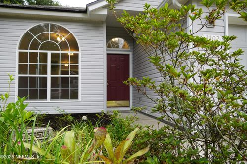 3302 Guernsey Ct, Jacksonville, FL, 32226-1886 | Card Image