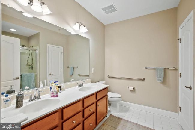 UNIT-201 - 9204 Charleston Dr, Condo with 2 bedrooms, 2 bathrooms and null parking in Manassas VA | Image 14