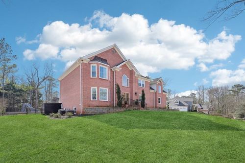 1600 Spring Arbor Ct Sw, Lilburn, GA, 30047-3371 | Card Image