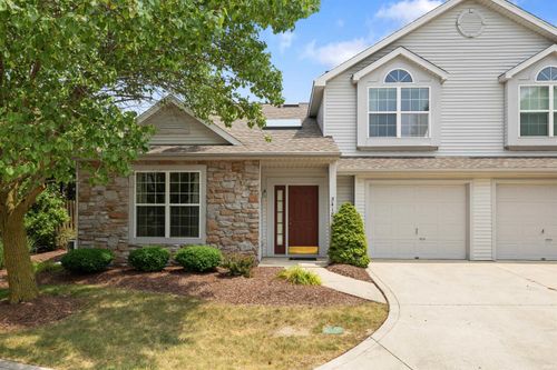 5418 Thornbriar Lane, Fort Wayne, IN, 46835 | Card Image