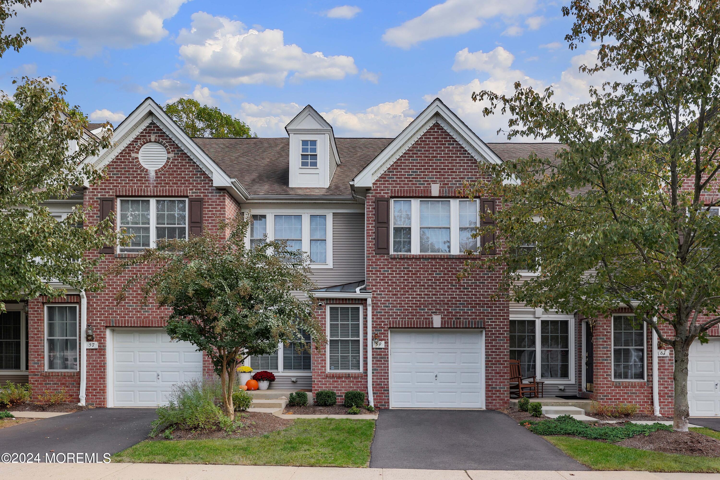 Ironwood Ct, Middletown, NJ 07748