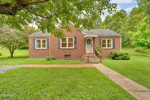 8836 Bristol Hwy, Hiltons, VA, 24258-6363 | Card Image