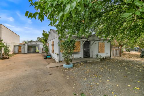 45 Lozier Ln, Medford, OR, 97501-2119 | Card Image