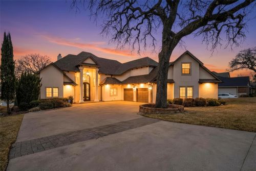 1825 Spinnaker Ln, Azle, TX, 76020-4935 | Card Image
