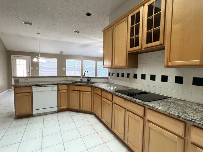 11015 Tree Shadow Ln, House other with 3 bedrooms, 2 bathrooms and null parking in Frisco TX | Image 10