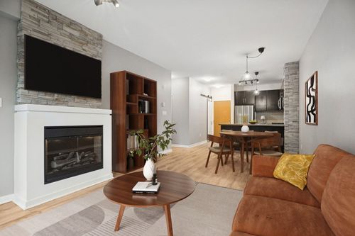 103-701 Klahanie Dr, Port Moody, BC, V3H5L6 | Card Image