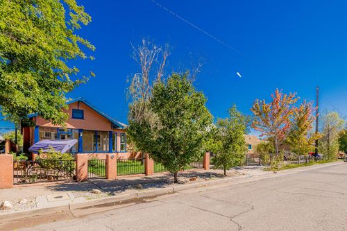 920 Forrester Street Nw, Albuquerque, NM, 87102 | Card Image