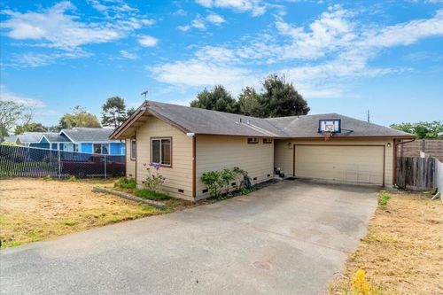 2260 Thiel Ave, McKinleyville, CA, 95519-4160 | Card Image