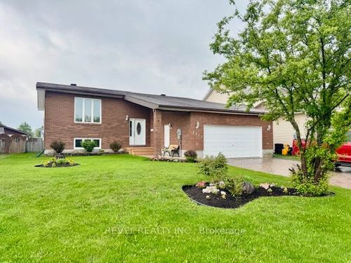 1217 Grace Ave, Porcupine, ON, P0N1K0 | Card Image
