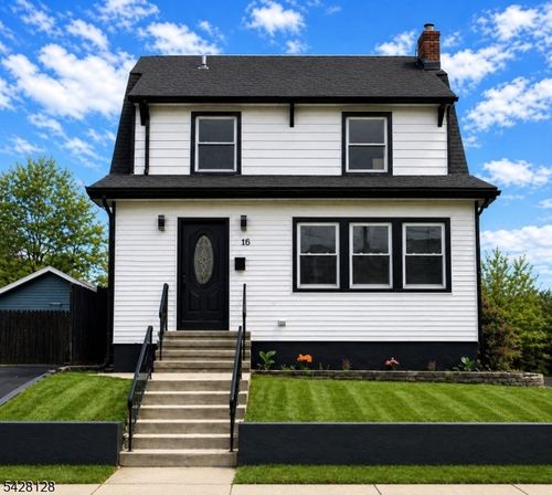 16 Winfield St, West Orange, NJ, 07052-5837 | Card Image