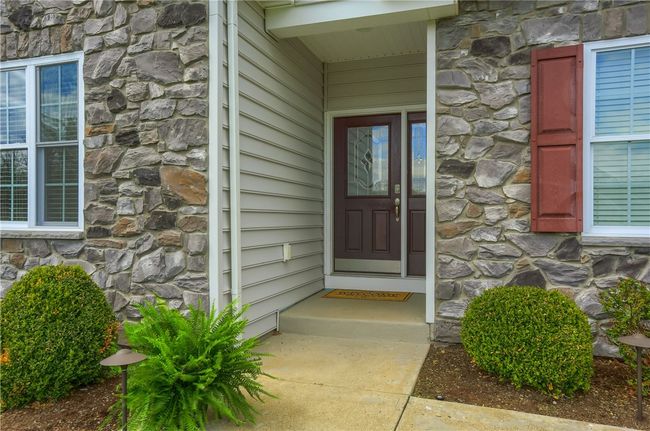217 Patriots Way, House other with 3 bedrooms, 3 bathrooms and 2 parking in Mars PA | Image 4