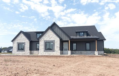 1624 Diamond Cir, Mulvane, KS, 67110-1158 | Card Image