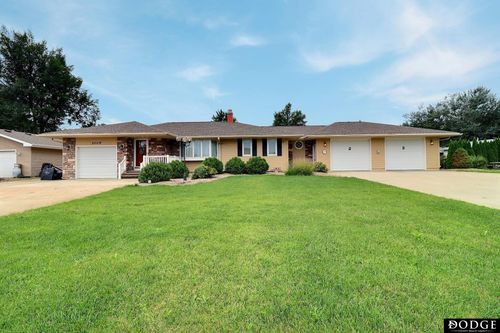 1009 Howard St, Scribner, NE, 68057-3033 | Card Image