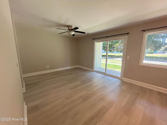 A8 - 2036 Sloop Point Loop Rd, Condo with 2 bedrooms, 1 bathrooms and null parking in Hampstead NC | Image 5