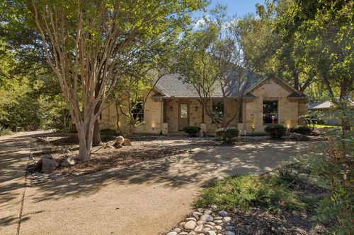 186 Moonlight Dr, Murphy, TX, 75094-3207 | Card Image