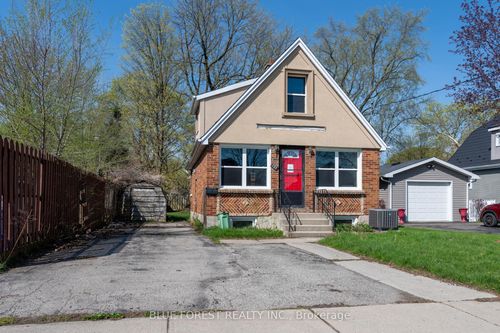 751 Curry St, London, ON, N5Y1N5 | Card Image