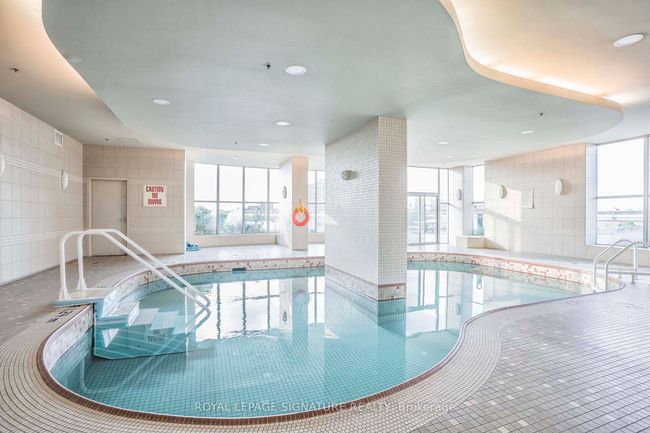 612 - 9 George St N, Condo with 2 bedrooms, 1 bathrooms and 1 parking in Brampton ON | Image 29