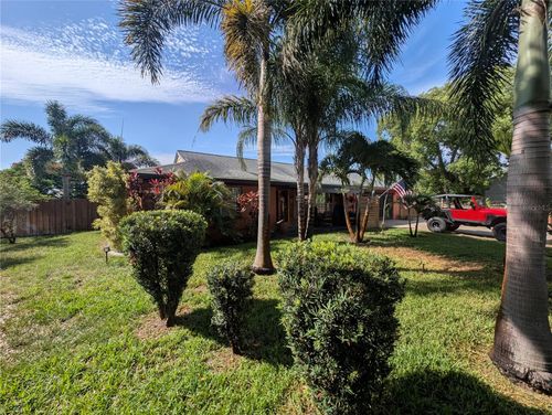 3849 Edgemont Dr, NEW PORT RICHEY, FL, 34652-5740 | Card Image