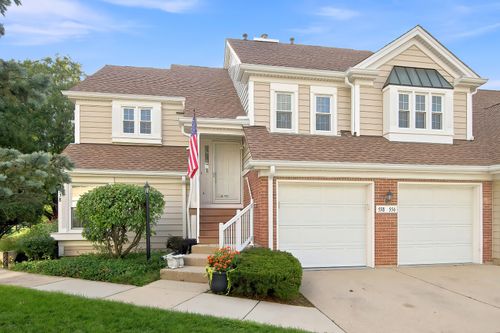17-5-556 Park View Ter, Buffalo Grove, IL, 60089-9115 | Card Image