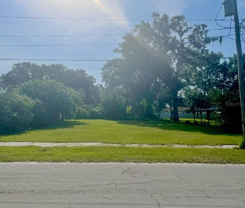 109 Se Pine Ave, Fort Meade, FL, 33841-3537 | Card Image