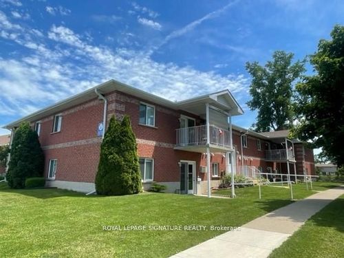 b-236 Margaret Ave, Wallaceburg, ON, N8A2A1 | Card Image