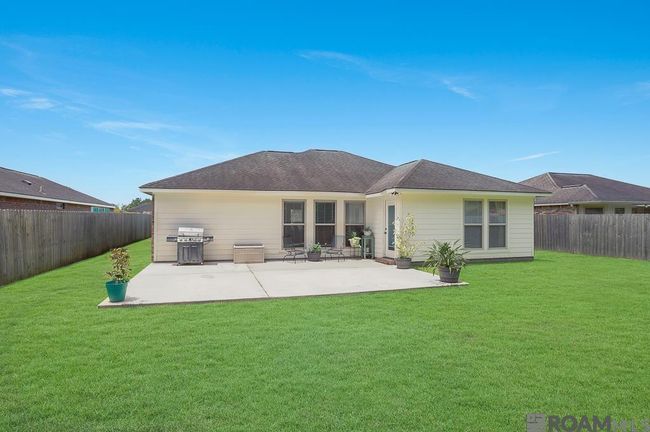 1101 Point Andrew Dr, House other with 3 bedrooms, 2 bathrooms and 2 parking in Gonzales LA | Image 18