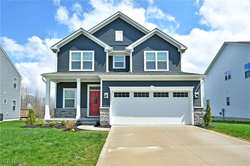 15243 Woodsong Dr, Middlefield, OH, 44062-9013 | Card Image