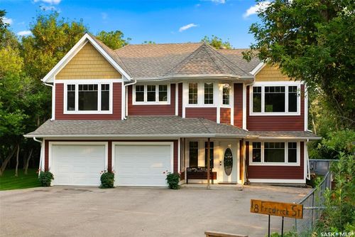 18 Frederick St, Fort Qu'appelle, SK, S0G1S0 | Card Image