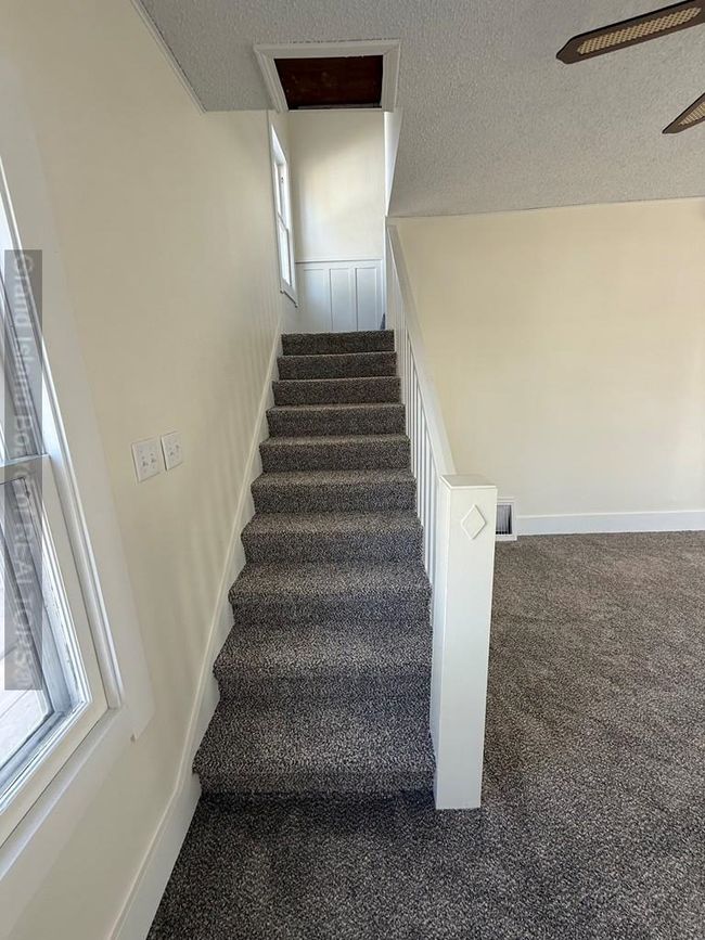 1615 W 7 St, House other with 4 bedrooms, 2 bathrooms and 1 parking in Hastings NE | Image 19