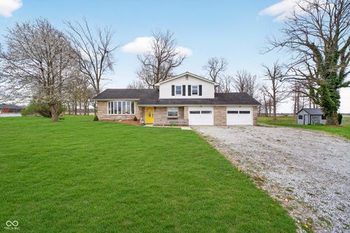 4815 800, Markleville, IN, 46056-9739 | Card Image