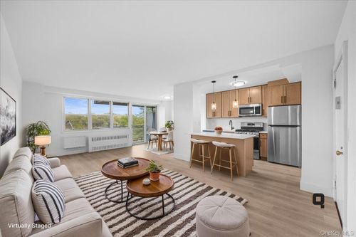 4g-825 Morrison Avenue, New York, NY, 10473 | Card Image