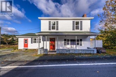 102-104 Conception Bay Highway, House other with 4 bedrooms, 3 bathrooms and null parking in Avondale NL | Image 1