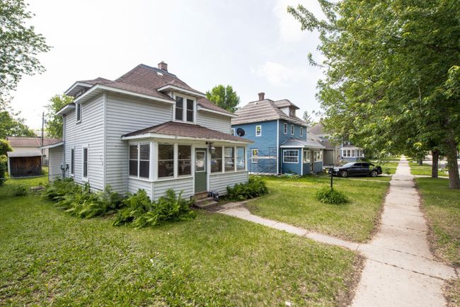 Front - Exterior | Image 33