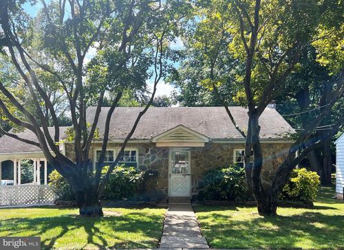 1000 Sterigere St, NORRISTOWN, PA, 19401-3637 | Card Image