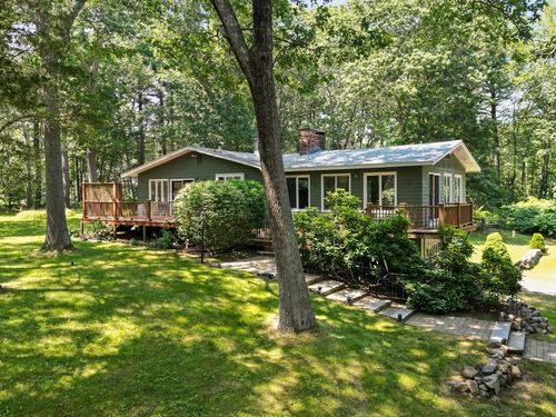 118 Echo Cove Rd, South Hamilton, MA, 01982-1527 | Card Image