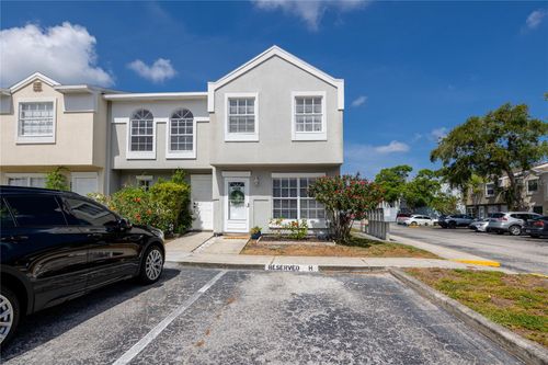 h-6661 121st Ave, LARGO, FL, 33773-3525 | Card Image