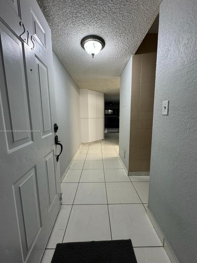 APT-215 - 210 W 68 Th St, Condo with 2 bedrooms, 2 bathrooms and null parking in Hialeah FL | Image 23