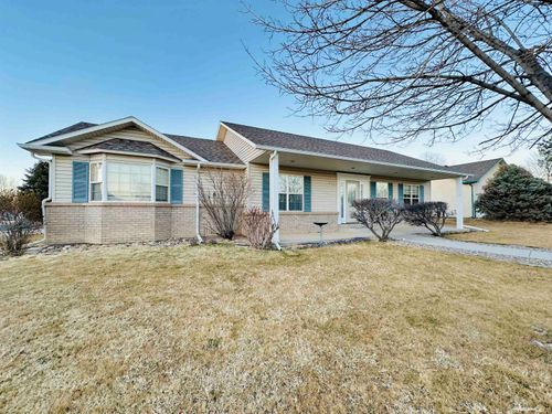 208 Chipeta Pines Ct, Grand Junction, CO, 81503-2336 | Card Image