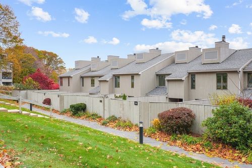 115-115 Mill Pond, North Andover, MA, 01845-2900 | Card Image