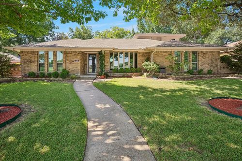 2216 Grandview Dr, Plano, TX, 75075-8311 | Card Image