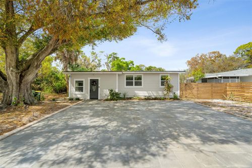 5135 Old Bradenton Road, SARASOTA, FL, 34234 | Card Image