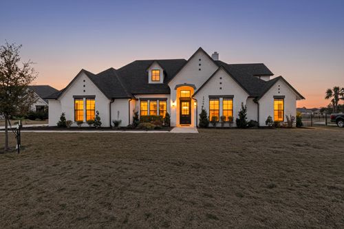 2904 Terrytown Dr, Ennis, TX, 75119-7749 | Card Image