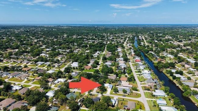 1590 Polynesian Ln, House other with 4 bedrooms, 2 bathrooms and null parking in SEBASTIAN FL | Image 25
