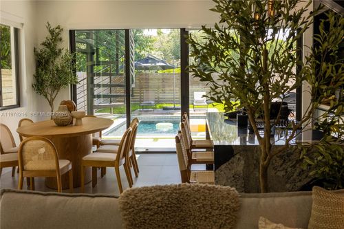 8850-8850 Ne 8th Ct, Miami, FL, 33138-3367 | Card Image